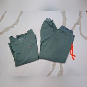 Figs Scrub Set Medium